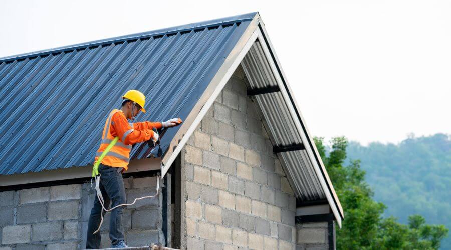 Professional Flat Roofing Installation in West Davenport, NY
